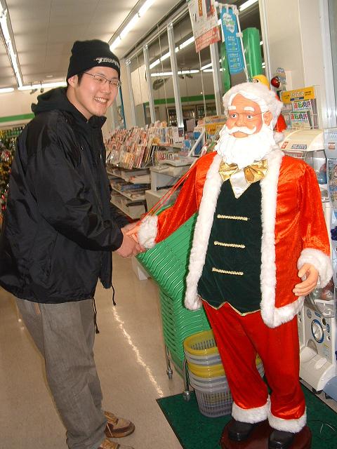 HIROSHI AND SANTA